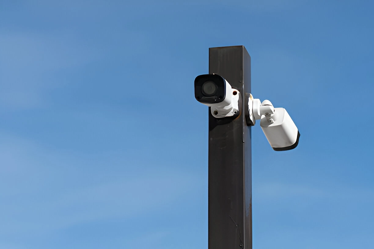 security cameras with audio