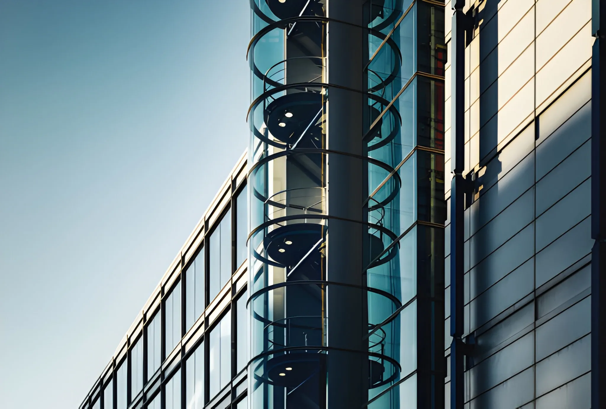 outdoor elevator lift