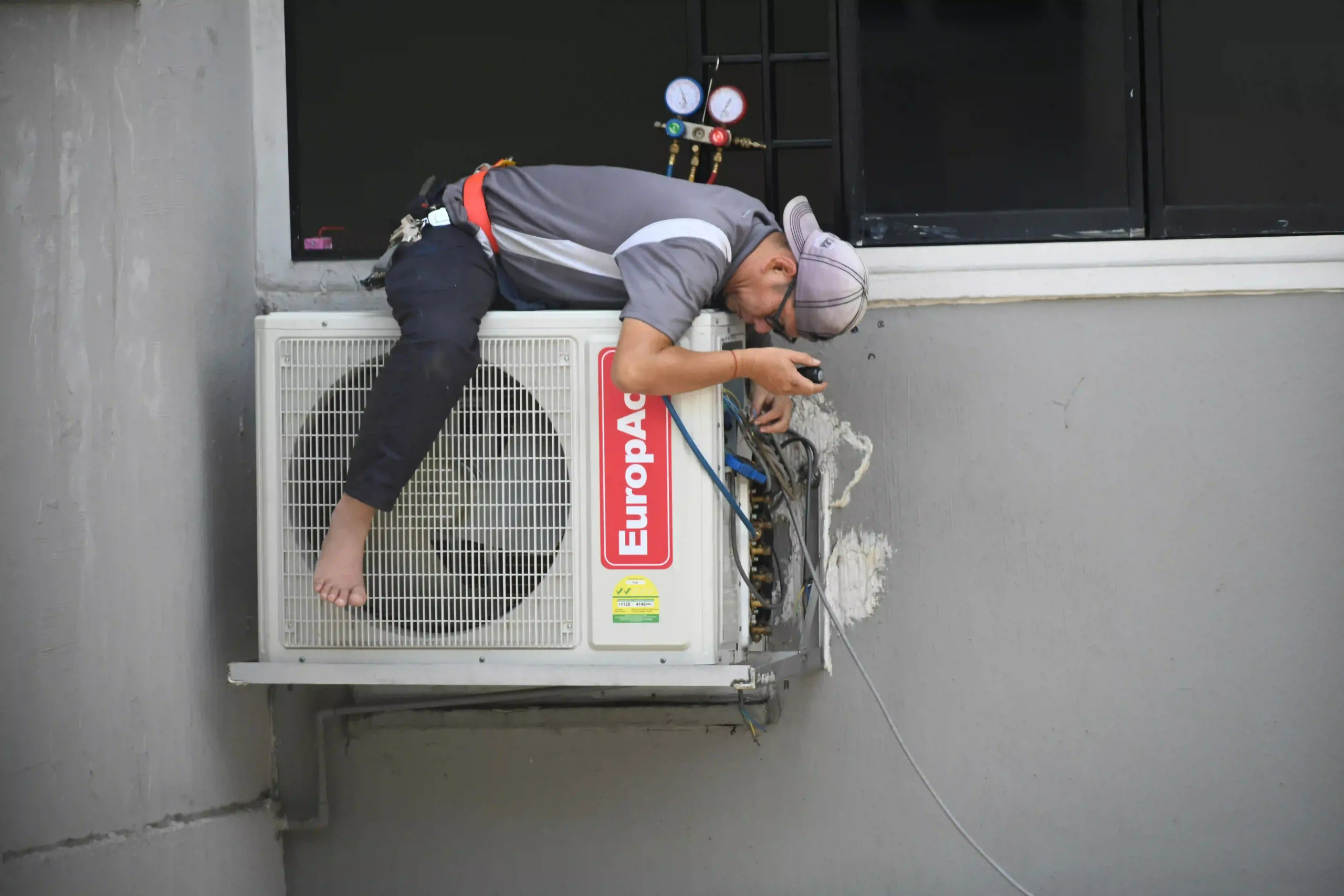 what does hvac maintenance entail