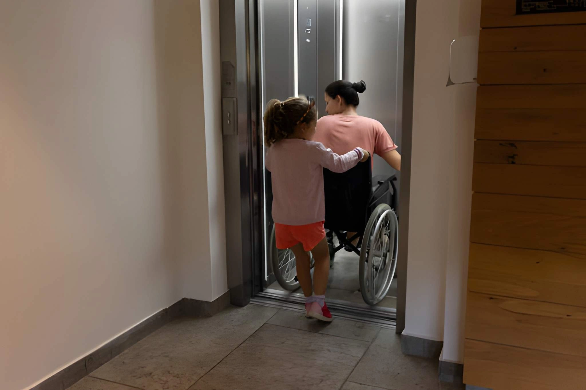 wheelchair platform lift for home